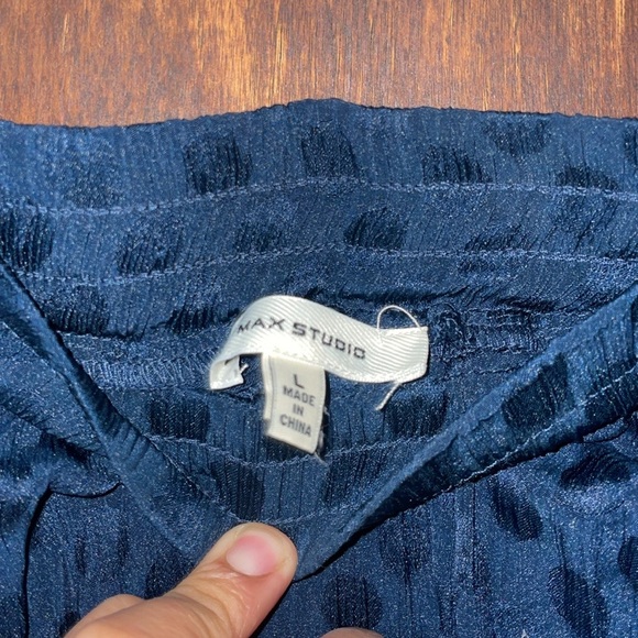 Max Studio navy maxi pleated skirt - Picture 6 of 6